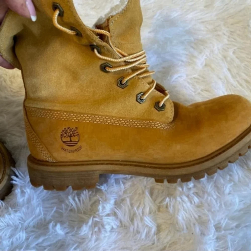 TIMBERLAND workboot fur lined fold down waterproof ankle size 6 1/2